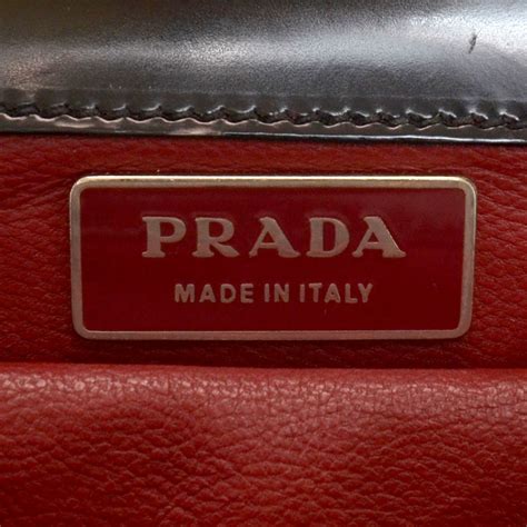 prada spazzolato prin nero bag